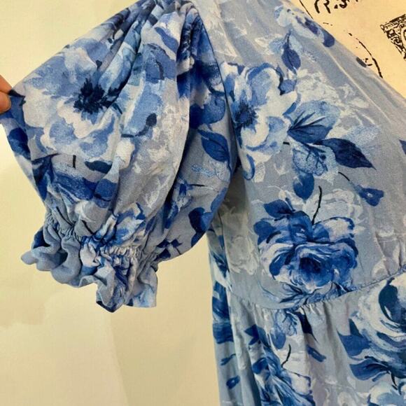 ALTAR D’STATE MINI DRESS SMOCKED OVERSIZED TIERED BLUE FLORAL SZ M AESTHETIC - Picture 11 of 16